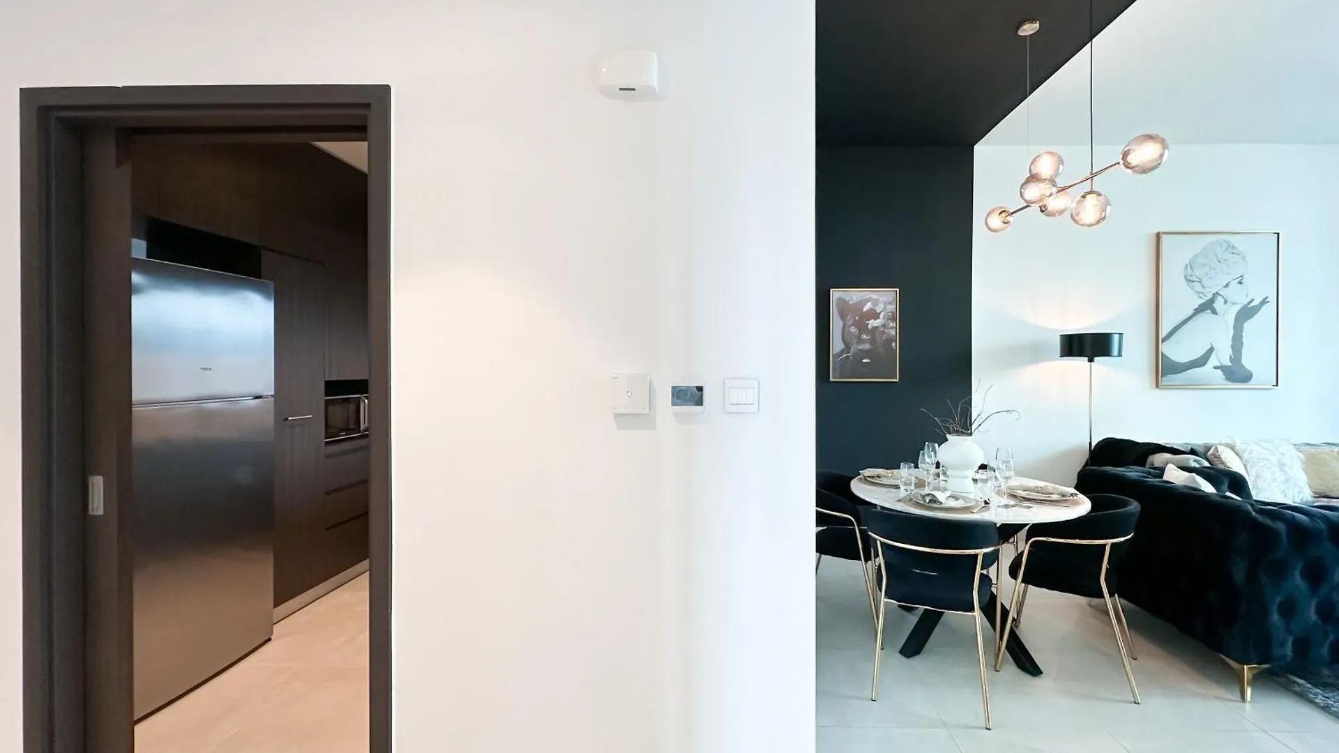 Stylish 2 Bedroom Dior-Inspired Apartment Connected To Dubai Mall